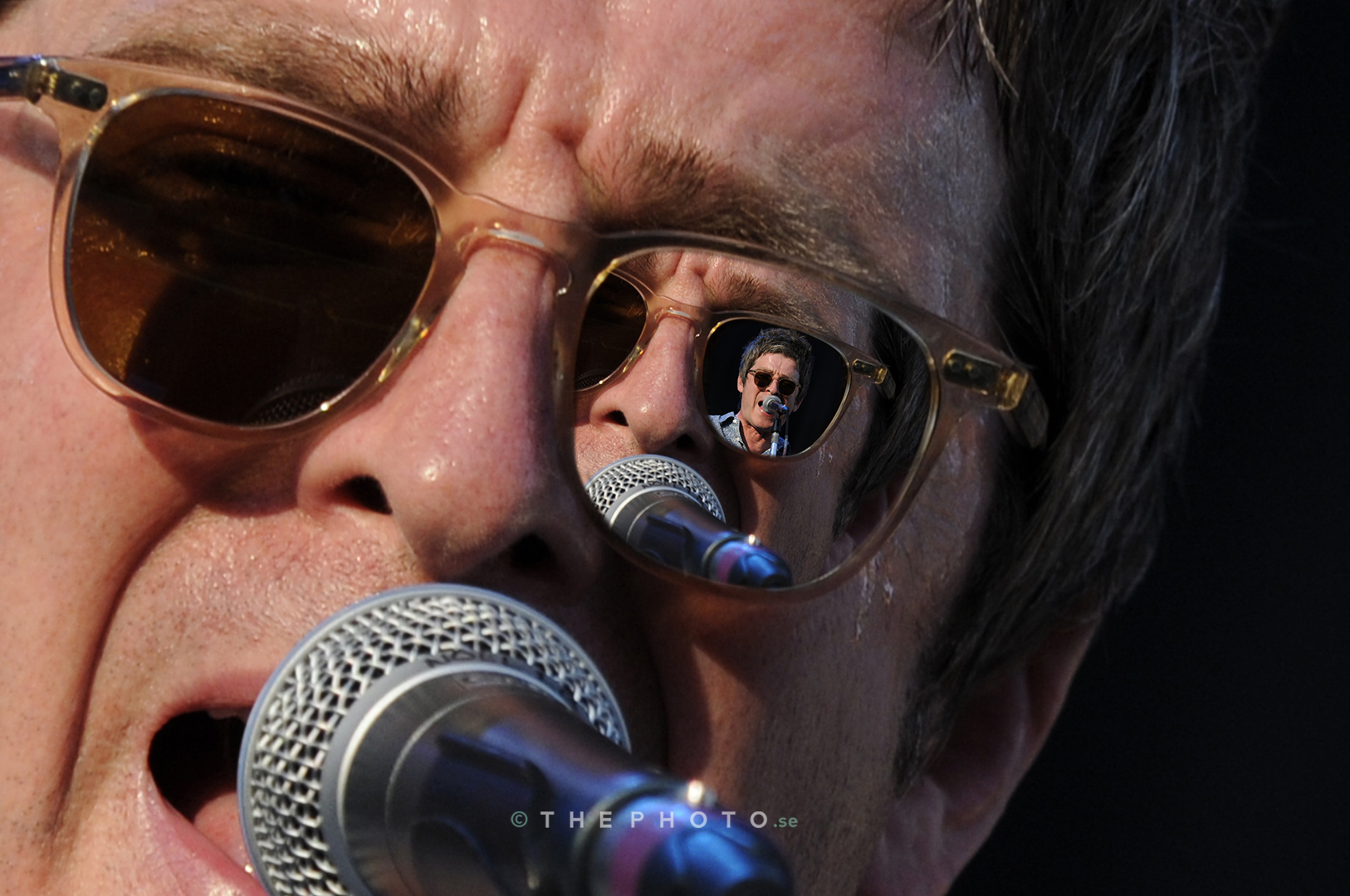 Slip inside the eye of your mind. Noel Gallagher on Don't Look Back in Anger.